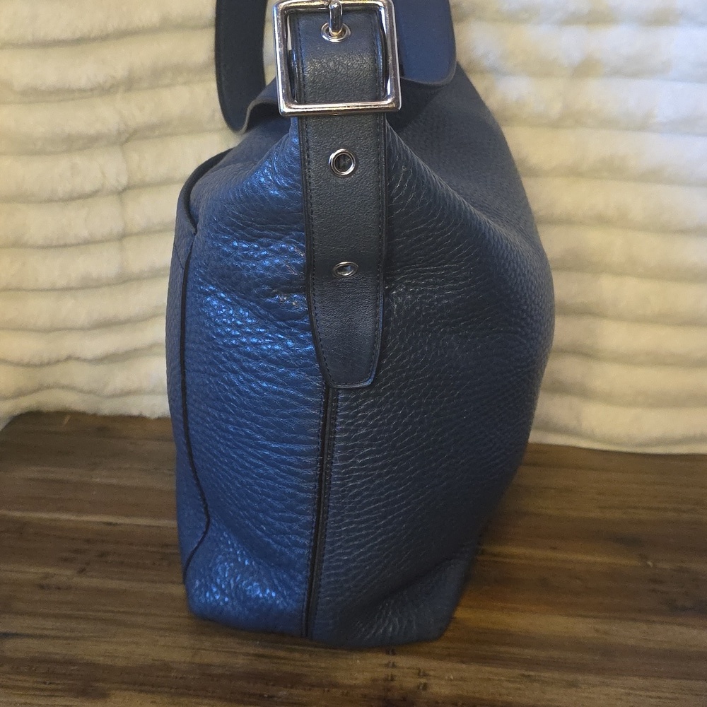 Coach LEGACY 25678 Pebble Leather DUFFLE BAG. - Picture 5 of 12